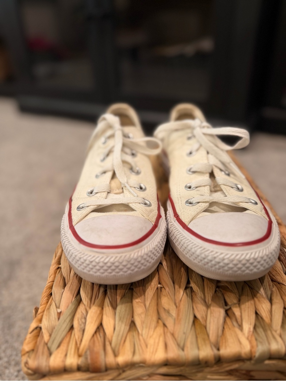Converse Chuck Taylor All Star Low Top Optical White Sneakers Women’s 6 - Picture 2 of 9